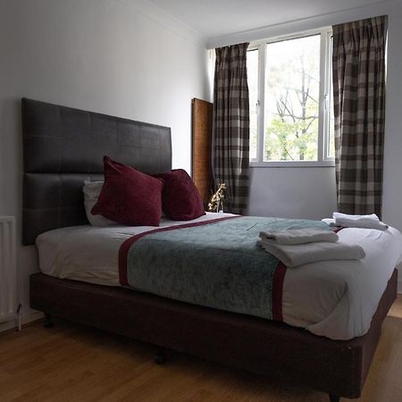 London - 4 Bed - Sleeps 8 - Garden - Pet Friendly Villa Ngoại thất bức ảnh
