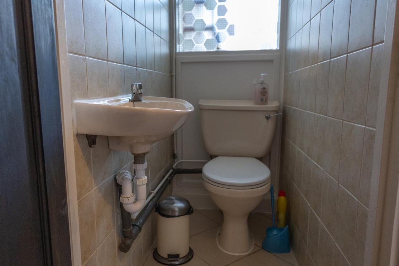 London - 4 Bed - Sleeps 8 - Garden - Pet Friendly Villa Ngoại thất bức ảnh